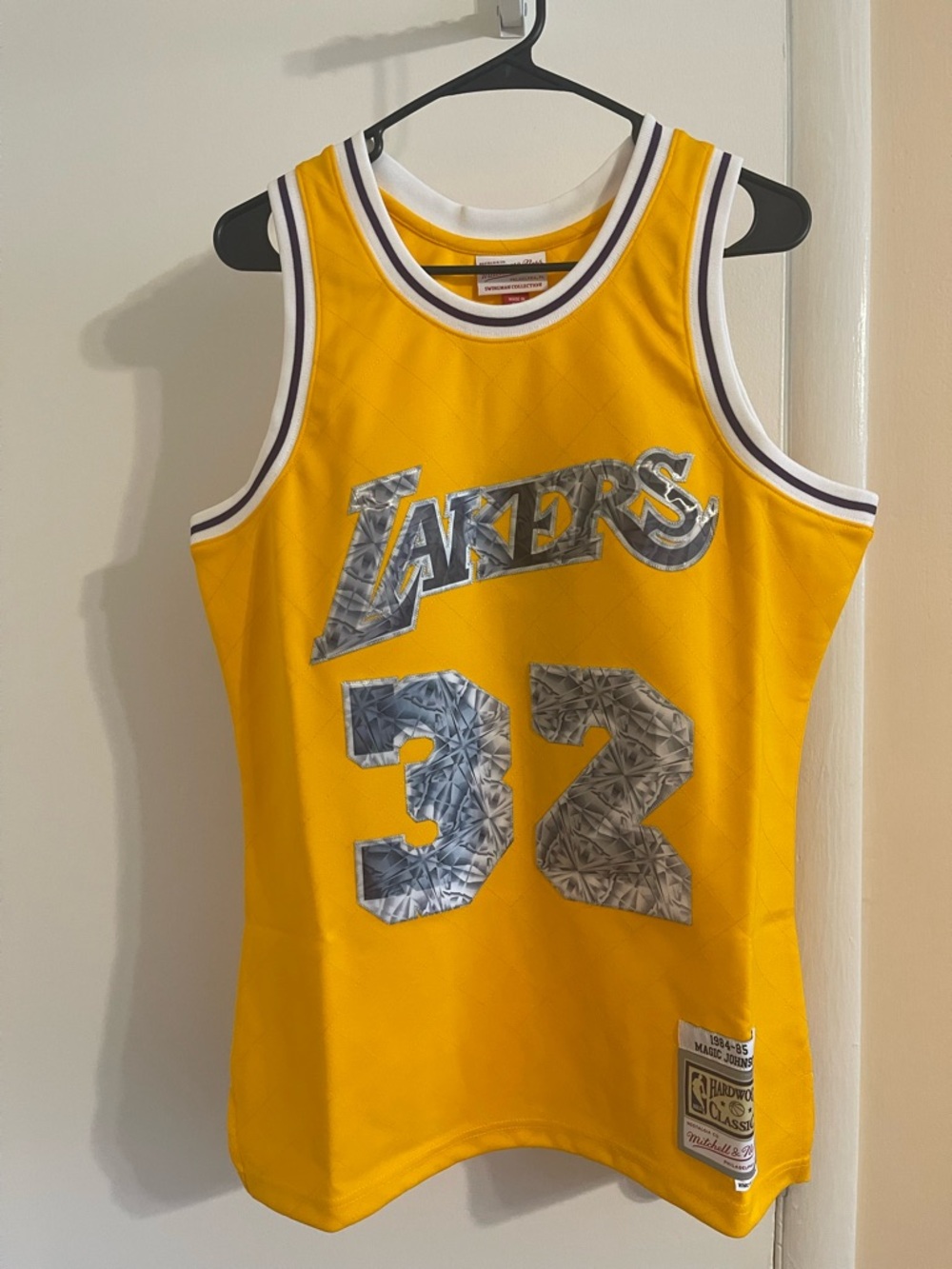 Mitchell & Ness Magic Johnson Los Angeles Lakers Jersey